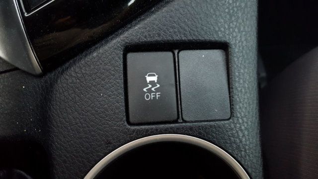 2018 Toyota Corolla LE - 18064632 - 22