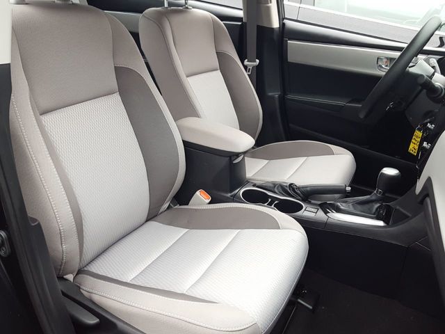 2018 Toyota Corolla LE - 18064635 - 11