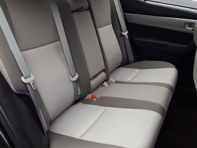 2018 Toyota Corolla LE - 18064635 - 12