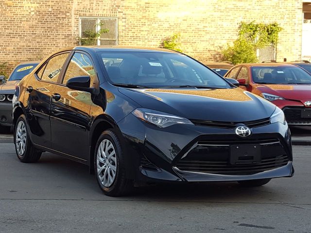 2018 Toyota Corolla LE - 18064635 - 2