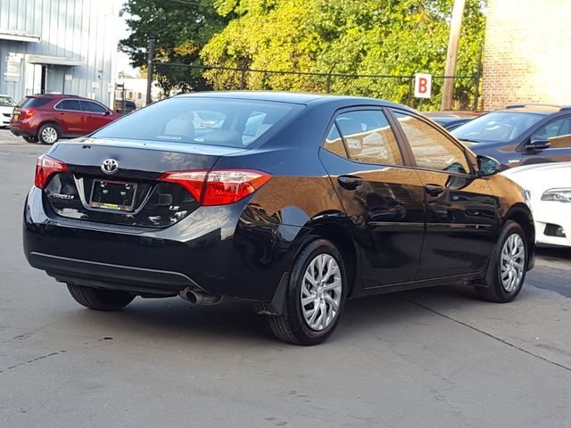 2018 Toyota Corolla LE - 18064635 - 3
