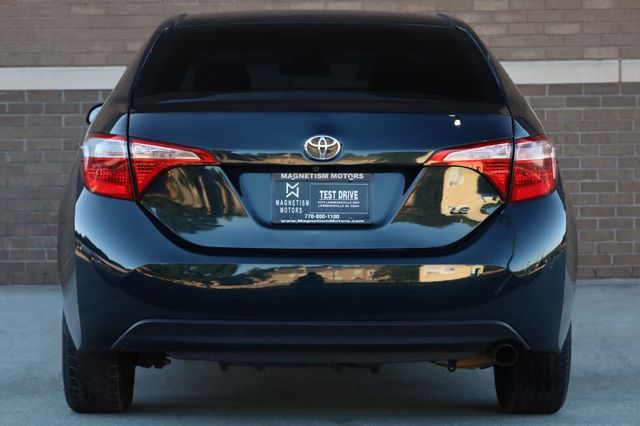 2018 Toyota Corolla LE - 23095860 - 9