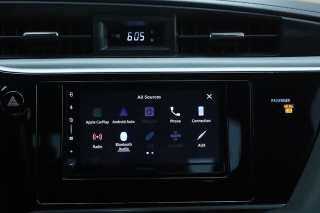 2018 Toyota Corolla LE - 23095860 - 34