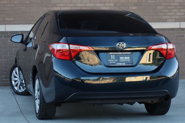 2018 Toyota Corolla LE - 23095860 - 8