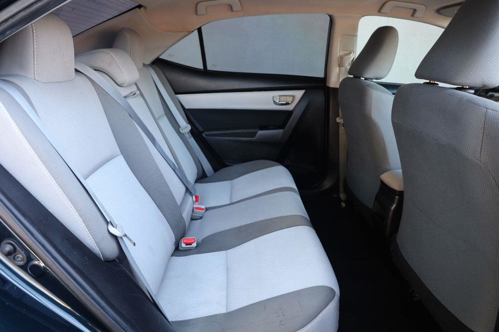 Toyota Corolla photo 22