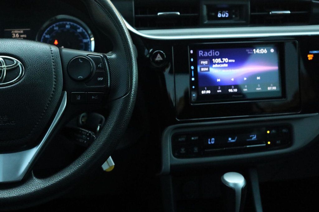 Toyota Corolla photo 31