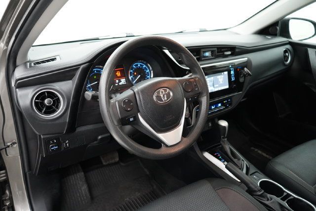 2018 Toyota Corolla LE - 23084414 - 12