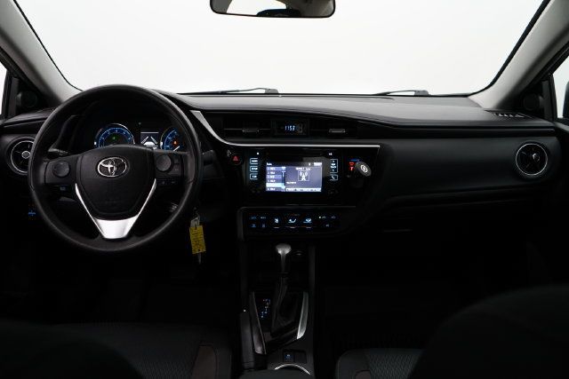 2018 Toyota Corolla LE - 23084414 - 13