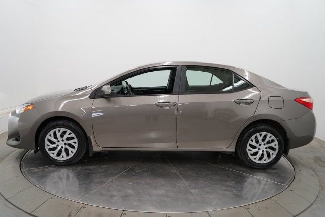 2018 Toyota Corolla LE - 23084414 - 3