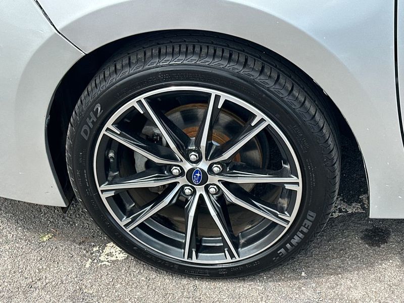 2018 Toyota Corolla LE CVT - 23033577 - 10