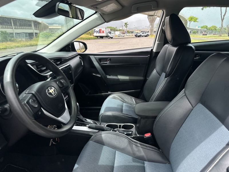 2018 Toyota Corolla LE CVT - 23033577 - 11