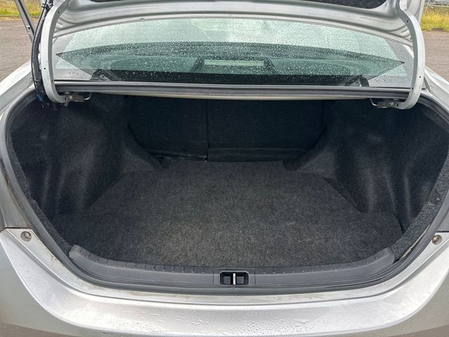 2018 Toyota Corolla LE CVT - 23033577 - 18