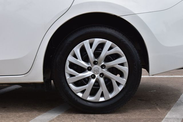 2018 Toyota Corolla LE CVT - 23061545 - 10