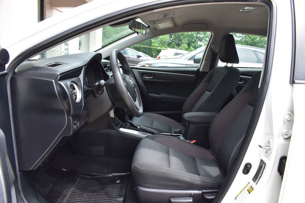 2018 Toyota Corolla LE CVT - 23061545 - 12