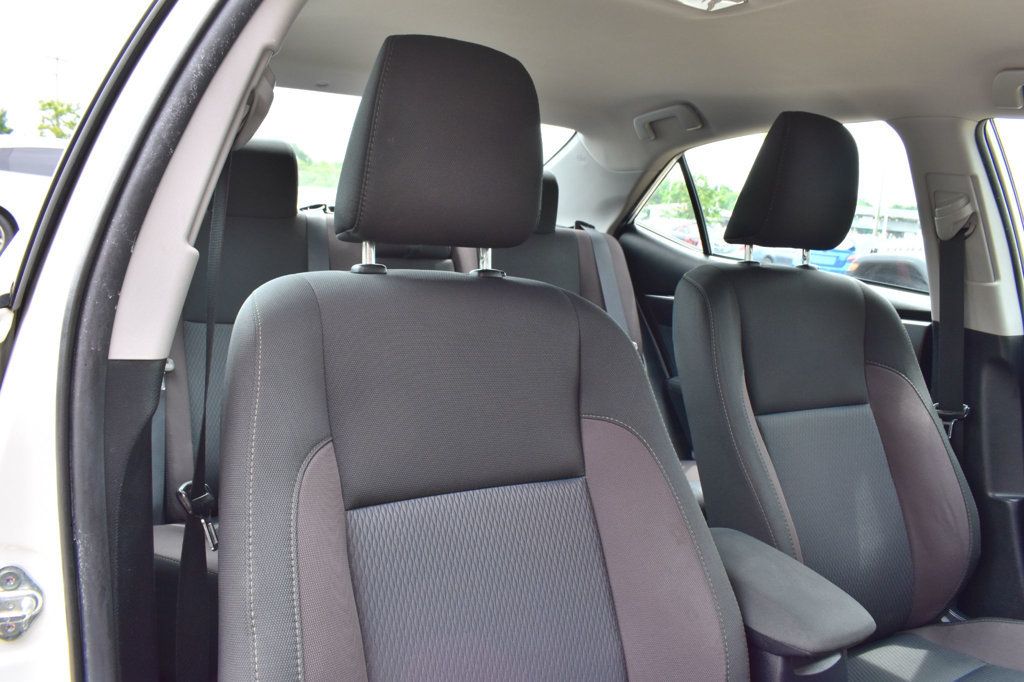 2018 Toyota Corolla LE CVT - 23061545 - 17