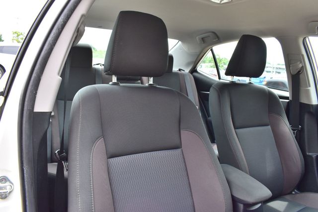 2018 Toyota Corolla LE CVT - 23061545 - 17