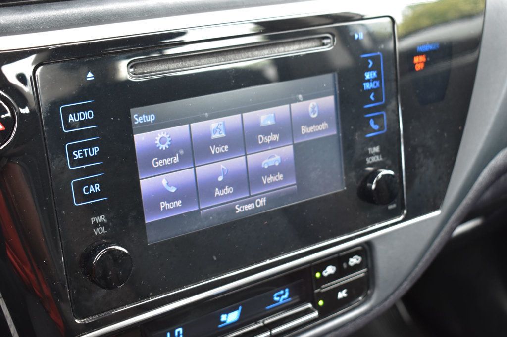 2018 Toyota Corolla LE CVT - 23061545 - 34