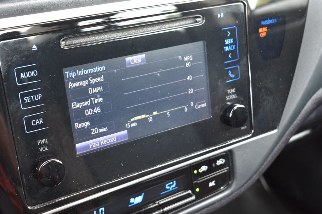 2018 Toyota Corolla LE CVT - 23061545 - 36
