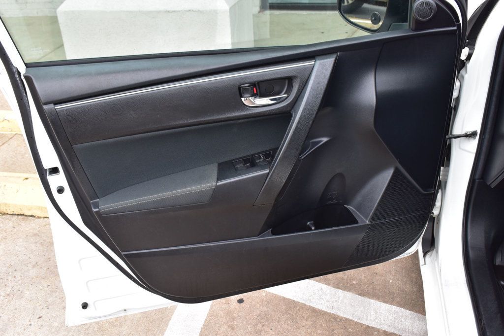 2018 Toyota Corolla LE CVT - 23061545 - 46