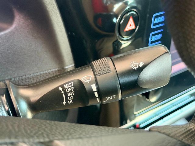 2018 Toyota Corolla LE CVT - 23054062 - 32