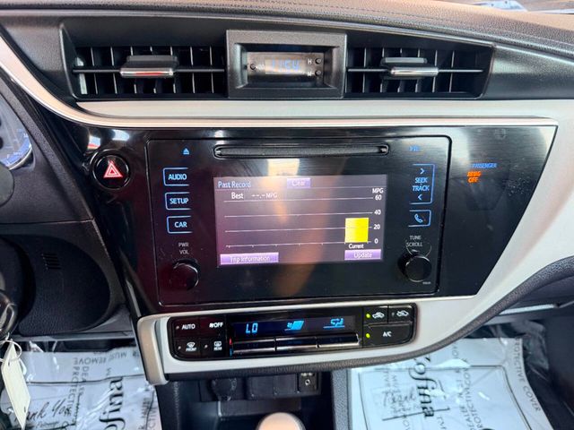2018 Toyota Corolla LE CVT - 23054062 - 34