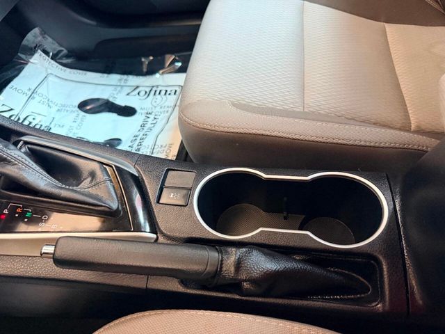 2018 Toyota Corolla LE CVT - 23054062 - 40