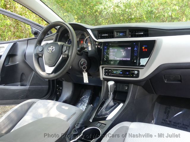2018 Toyota Corolla LE CVT - 23078712 - 29