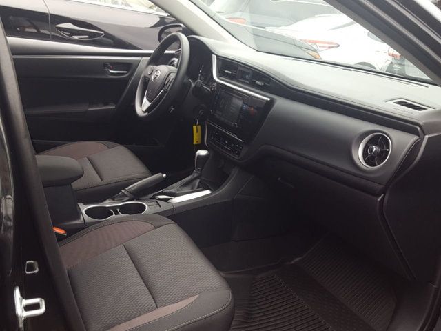 2018 Toyota Corolla LE Premium w/Moonroof - 17843902 - 11