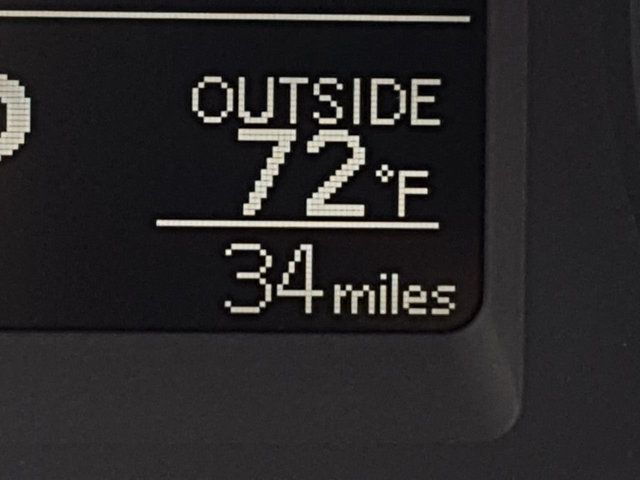 2018 Toyota Corolla LE Premium w/Moonroof - 17843902 - 25