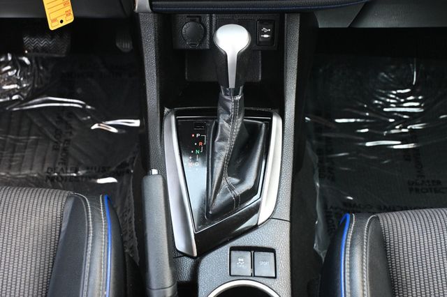 2018 Toyota Corolla SE - 23061872 - 14