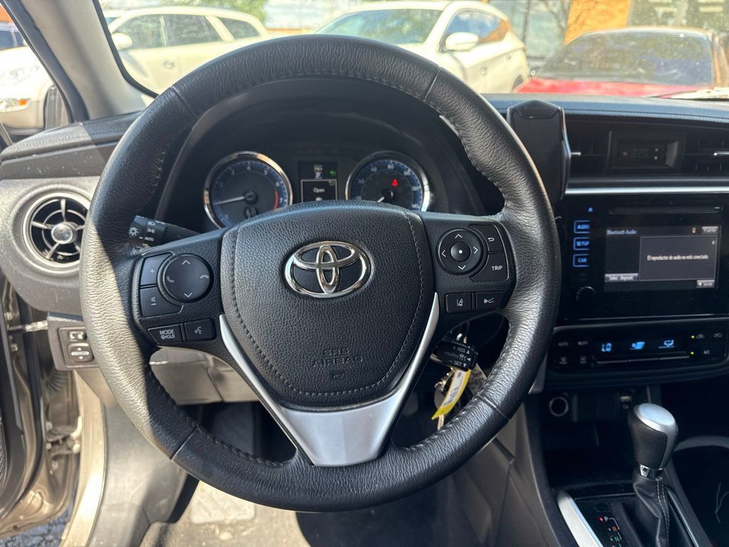 2018 Toyota Corolla SE CVT - 23041780 - 10