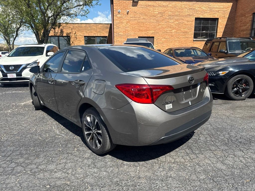 2018 Toyota Corolla SE CVT - 23041780 - 4