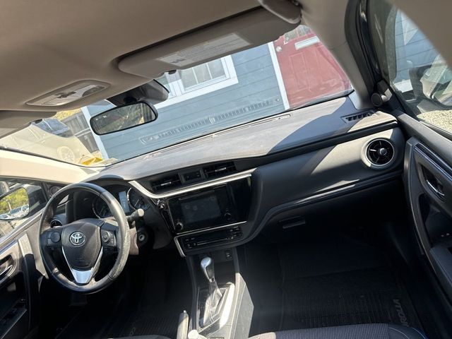 2018 Toyota Corolla SE CVT - 23000744 - 9