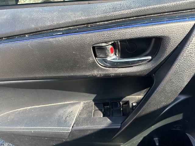 2018 Toyota Corolla SE CVT - 23000744 - 16