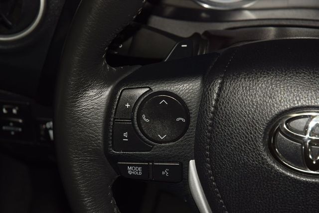 2018 Toyota Corolla SE CVT - 23000744 - 32