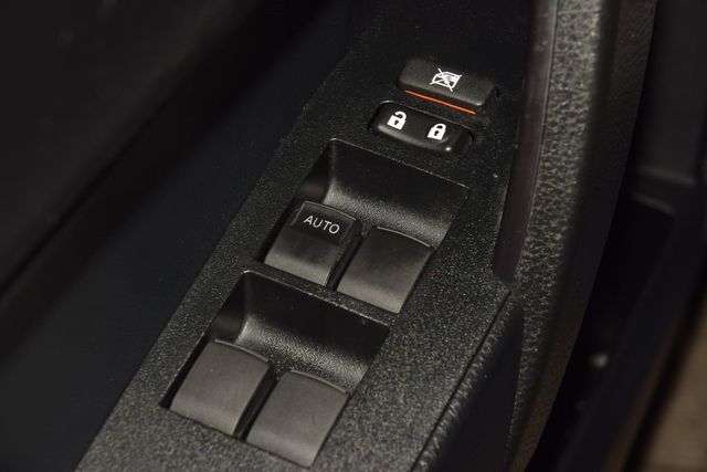 2018 Toyota Corolla SE CVT - 23000744 - 41