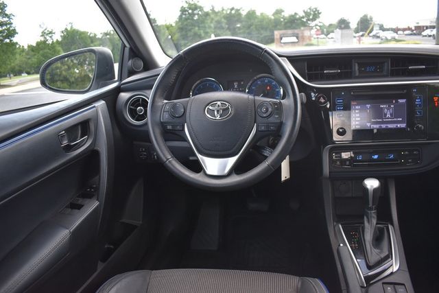 2018 Toyota Corolla SE CVT - 23043945 - 14