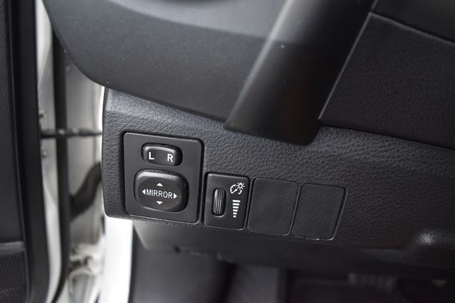 2018 Toyota Corolla SE CVT - 23043945 - 20