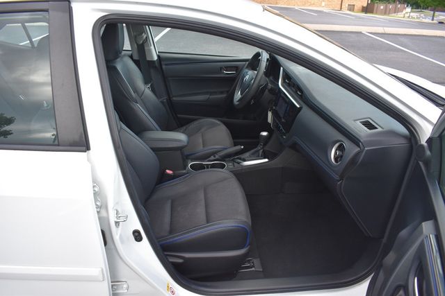 2018 Toyota Corolla SE CVT - 23043945 - 26