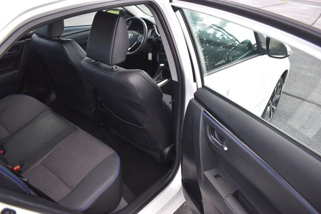 2018 Toyota Corolla SE CVT - 23043945 - 33