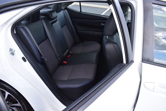 2018 Toyota Corolla SE CVT - 23043945 - 3