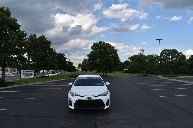 2018 Toyota Corolla SE CVT - 23043945 - 40