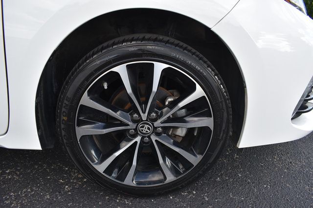 2018 Toyota Corolla SE CVT - 23043945 - 52