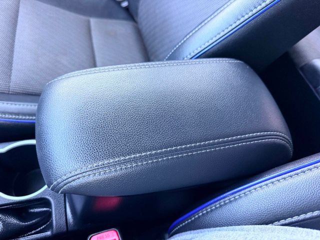 2018 Toyota Corolla SE CVT - 23045960 - 40