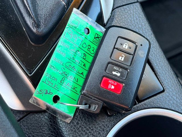 2018 Toyota Corolla SE CVT - 23045960 - 45