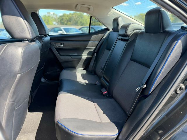 2018 Toyota Corolla SE CVT - 22938614 - 11