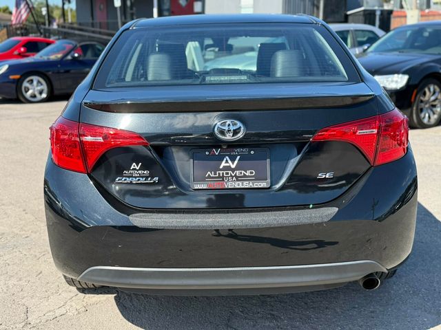 2018 Toyota Corolla SE CVT - 22938614 - 3