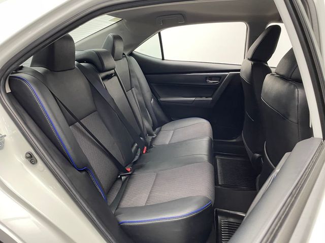 2018 Toyota Corolla SE CVT - 22995946 - 32