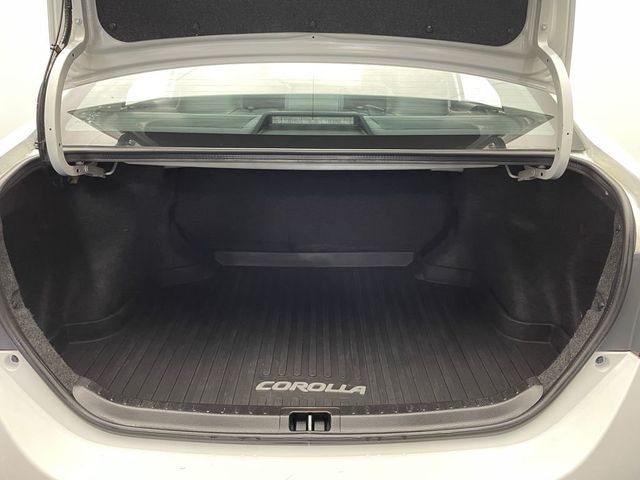 2018 Toyota Corolla SE CVT - 22995946 - 33