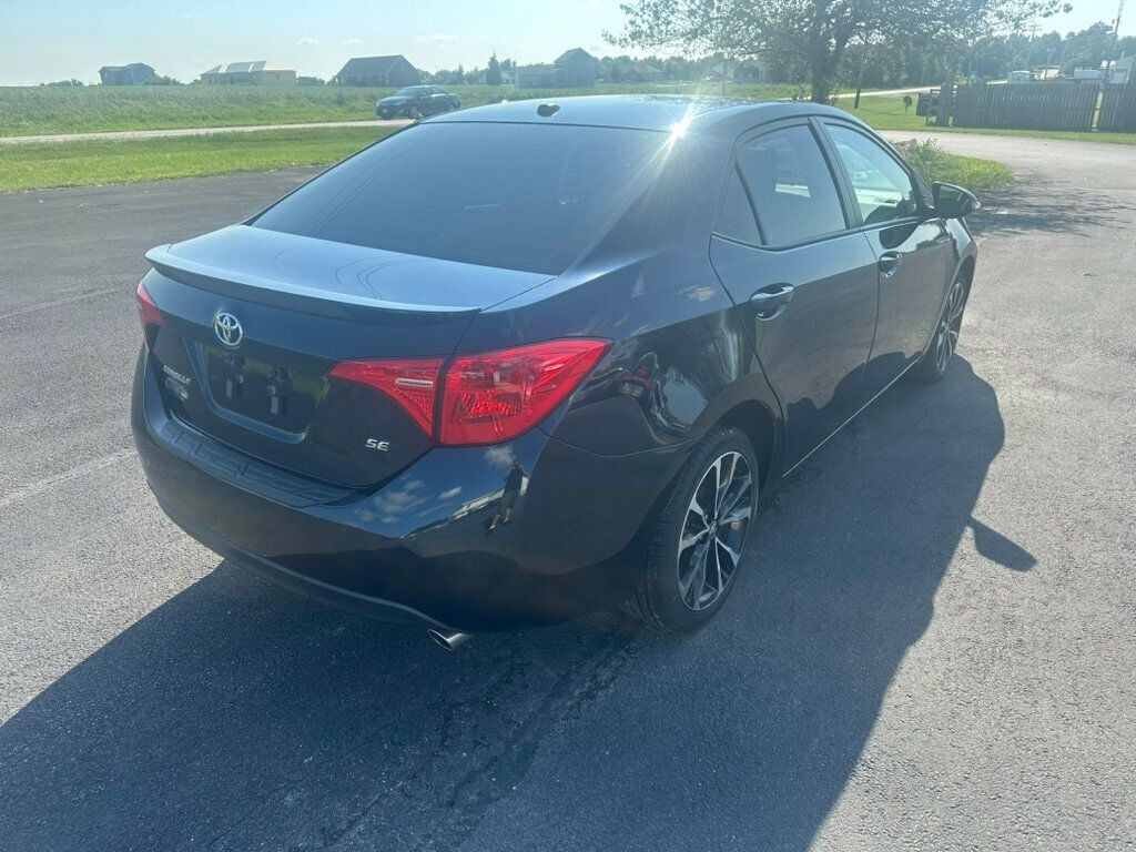 2018 Toyota Corolla SE CVT - 22576222 - 5